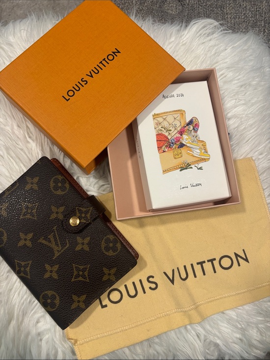 Louis Vuitton Accessories - Louis Vuitton Monogram Canvas Compact Wallet - Brown